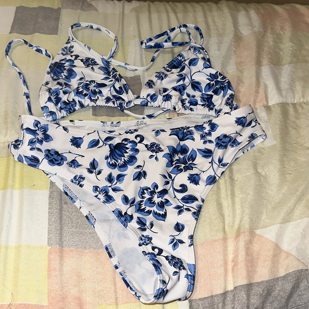 SHEIN blue flower bikini